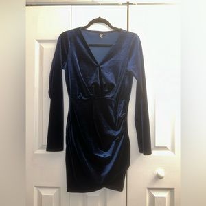 Windsor velvet dress